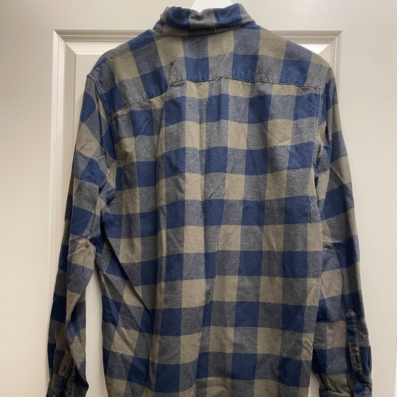 Abercrombie Flannel - Picture 2 of 3